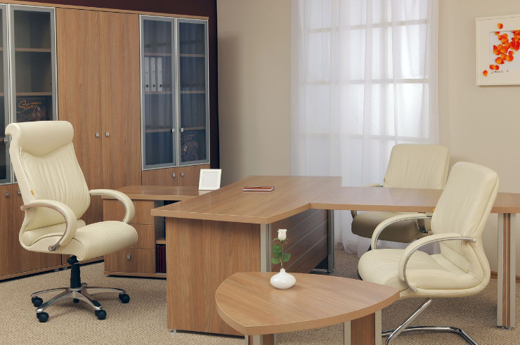 Как выбрать современную офисную мебель?
