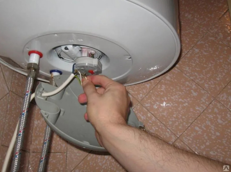 Как отремонтировать водонагреватель?